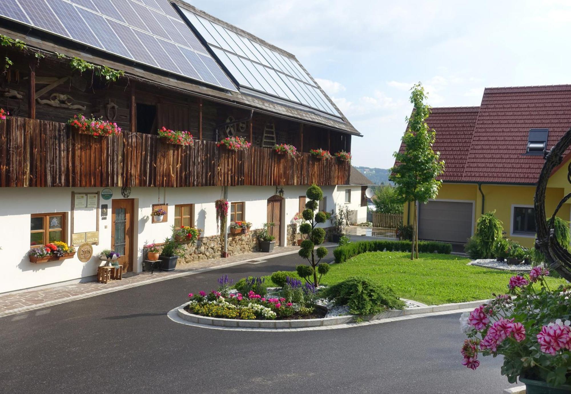 Peiserhof Ferien.Wein.Gut Suedsteiermark Villa Wies Bagian luar foto